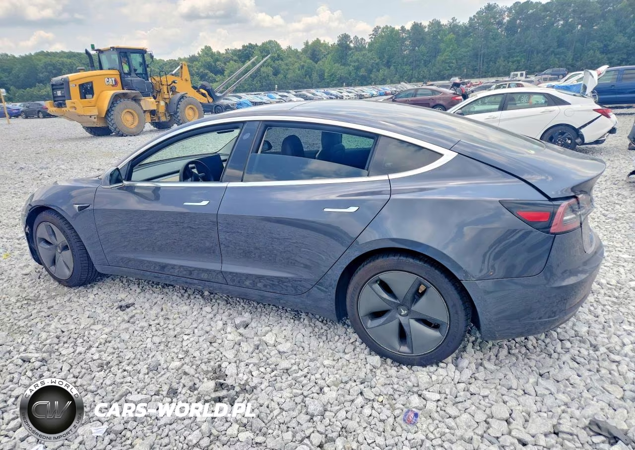 2019 Tesla Model 3 VIN:5YJ3E1EB9KF520779 - 2