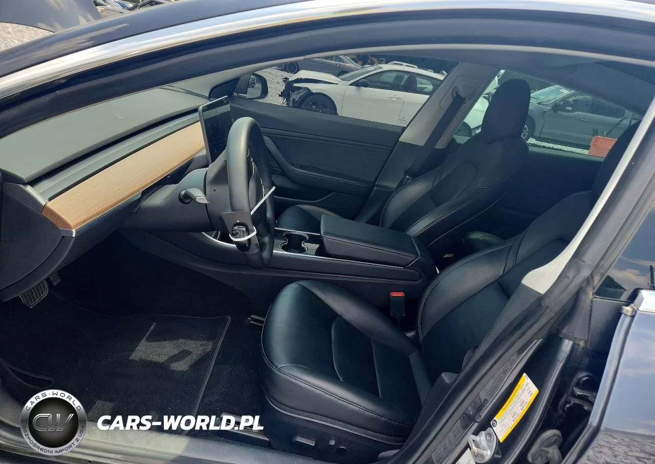 2019 Tesla Model 3 VIN:5YJ3E1EB9KF520779 - 7
