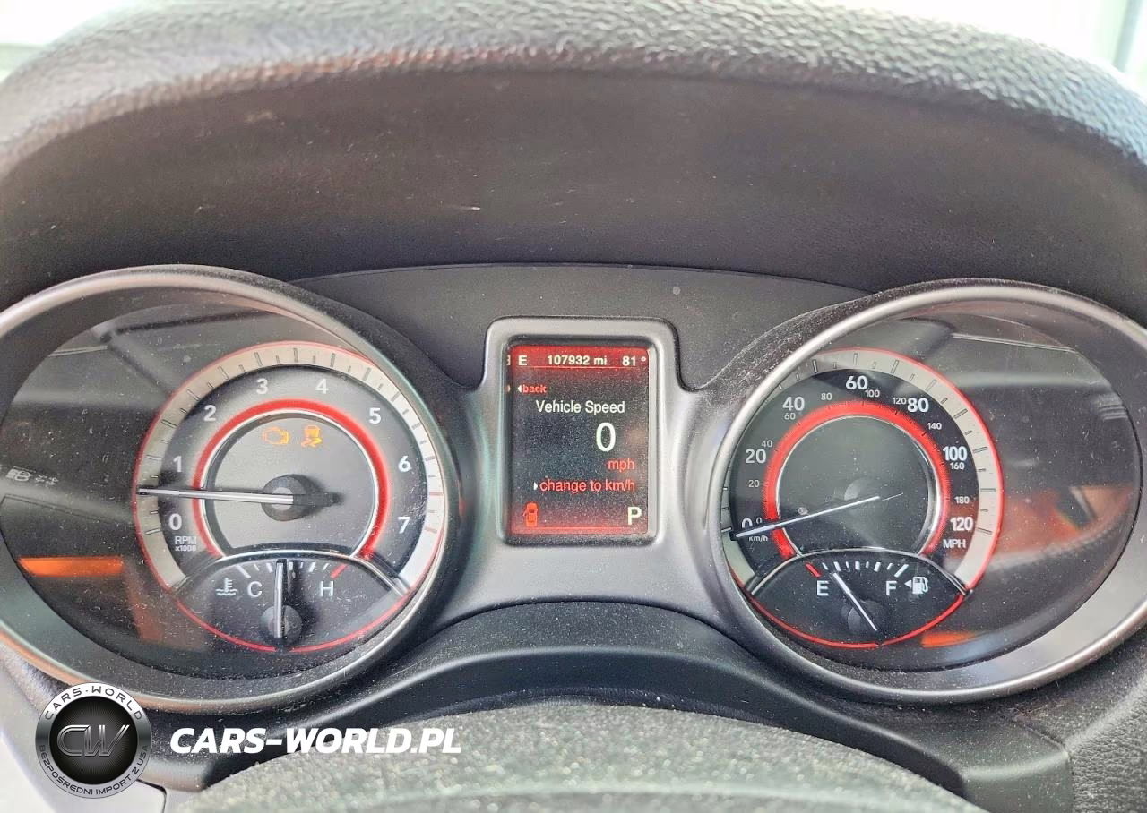 2019 Dodge Journey Crossroad VIN:3C4PDDGG4KT805230 - 9