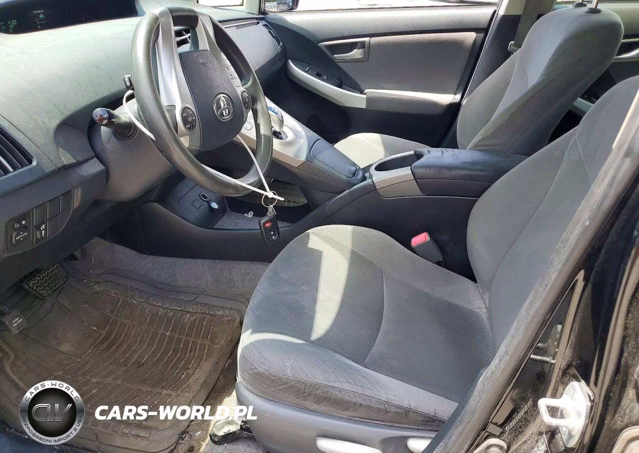 2013 Toyota Prius Three VIN:JTDKN3DU4D5638348 - 7