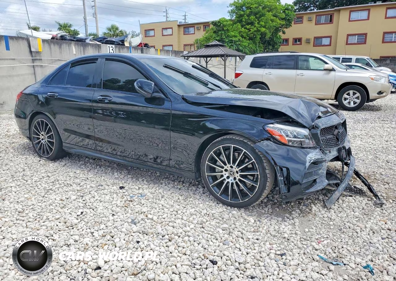 2019 Mercedes-Benz C 300 VIN:55SWF8DB9KU302733 - 4