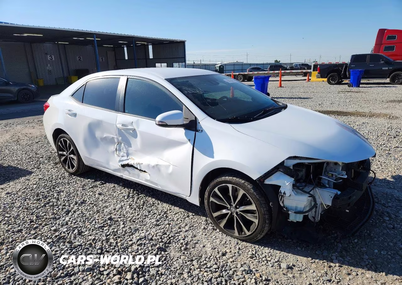 2017 Toyota Corolla Se VIN:2T1BURHE2HC902684 - 4