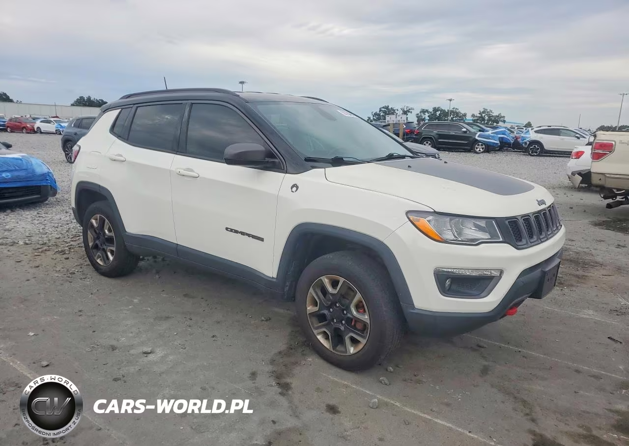 2018 Jeep Compass Trailhawk VIN:3C4NJDDB6JT451332 - 4