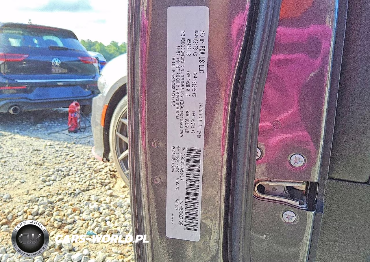 2019 Dodge Charger Scat Pack VIN:2C3CDXGJ7KH564014 - 12