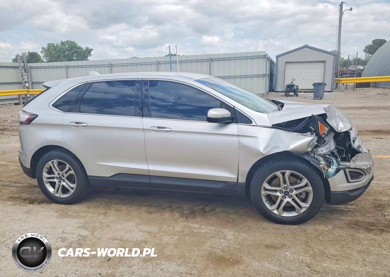 2018 Ford Edge Titanium VIN:2FMPK4K83JBC02362 - 4