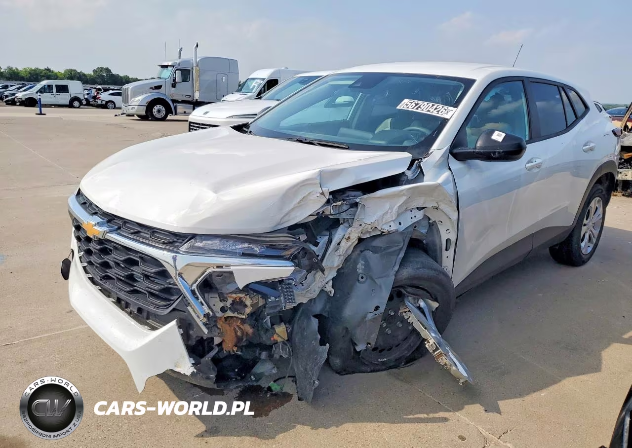 2025 Chevrolet Trax Ls – zdjęcie 1 z 12