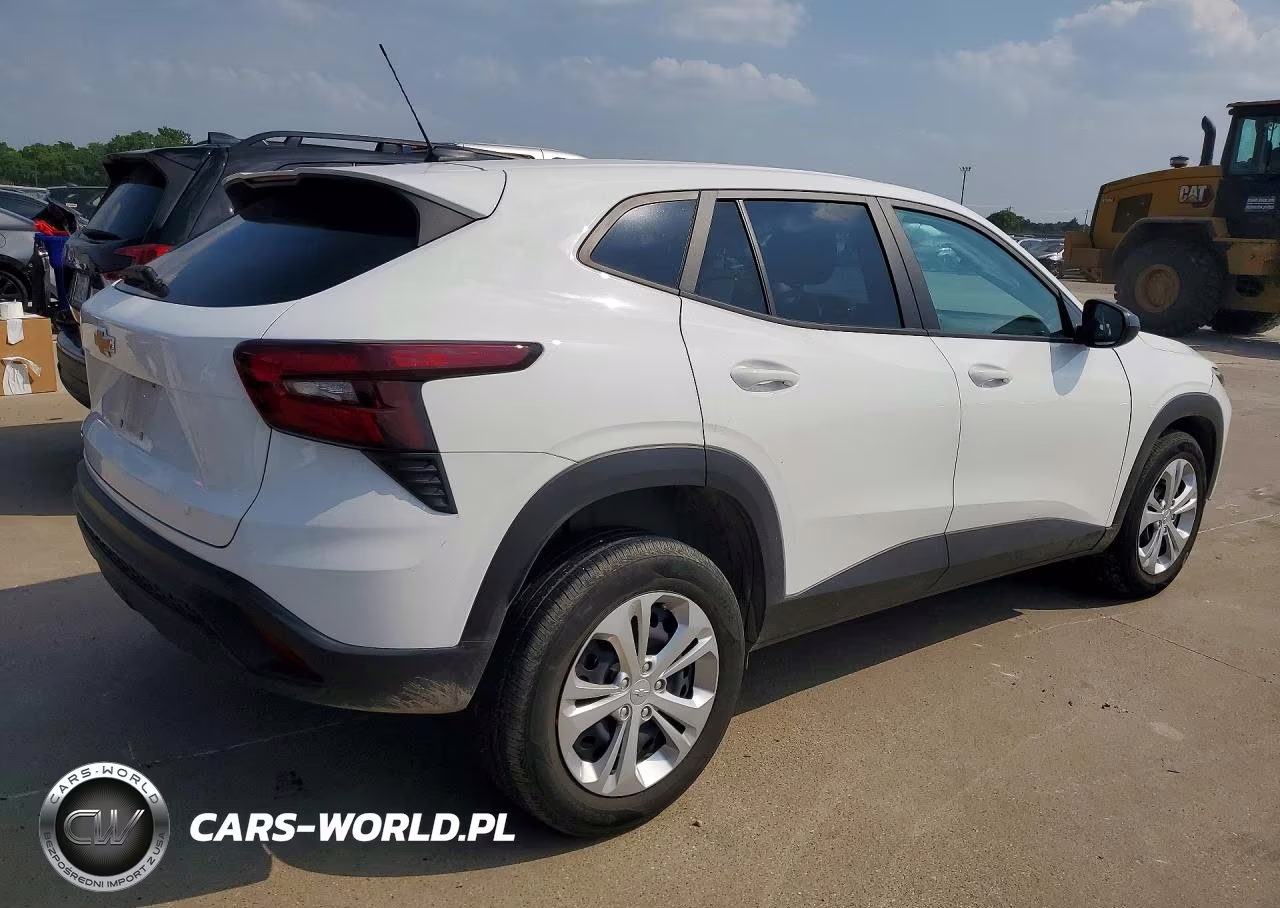 2025 Chevrolet Trax Ls VIN:KL77LFEP5SC177625 - 3