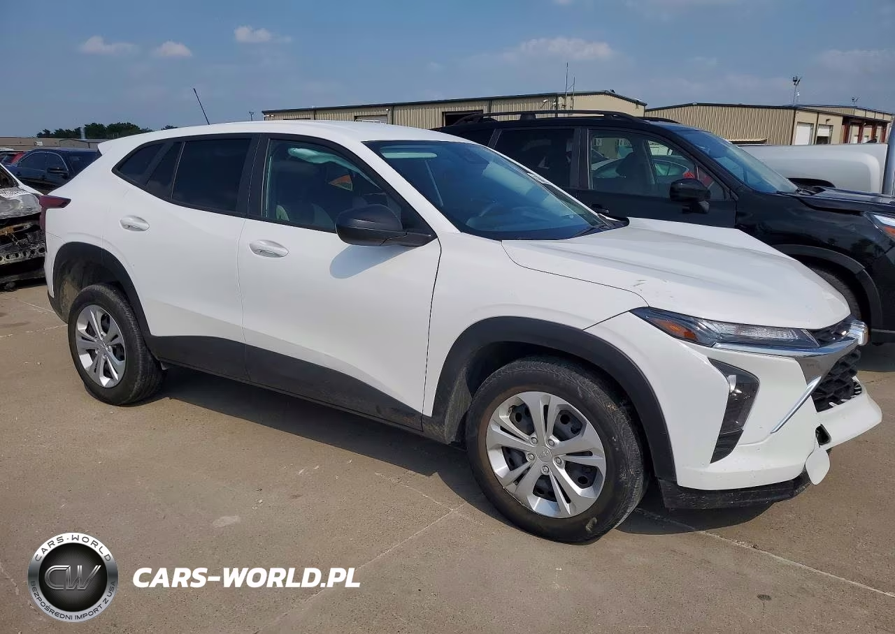 2025 Chevrolet Trax Ls VIN:KL77LFEP5SC177625 - 4