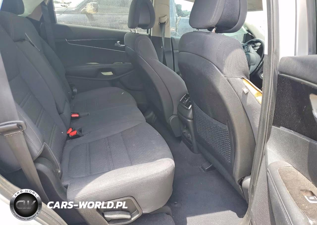 2016 Kia Sorento Lx VIN:5XYPG4A36GG013270 - 11