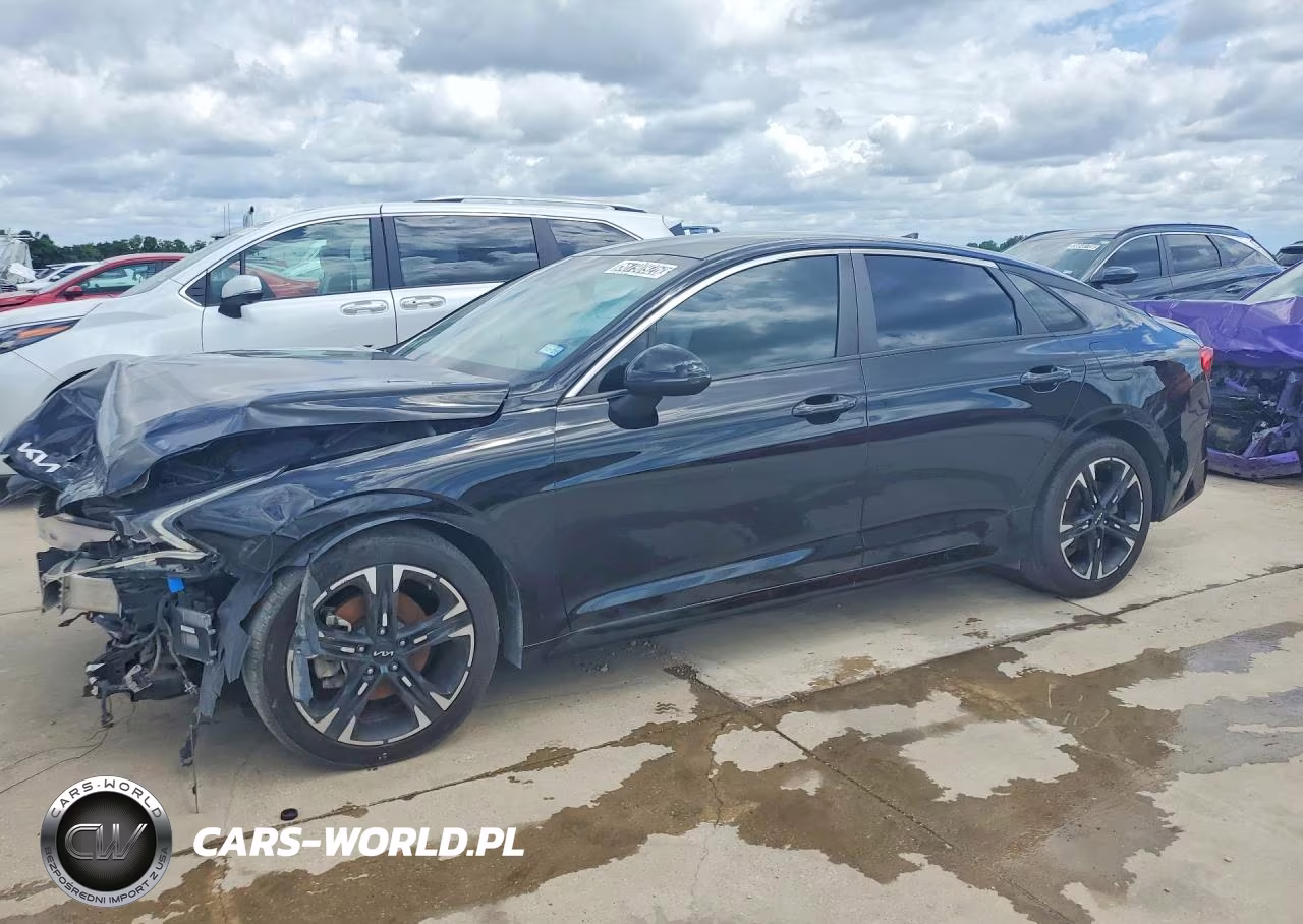 2024 Kia K5 Gt Line – zdjęcie 1 z 12
