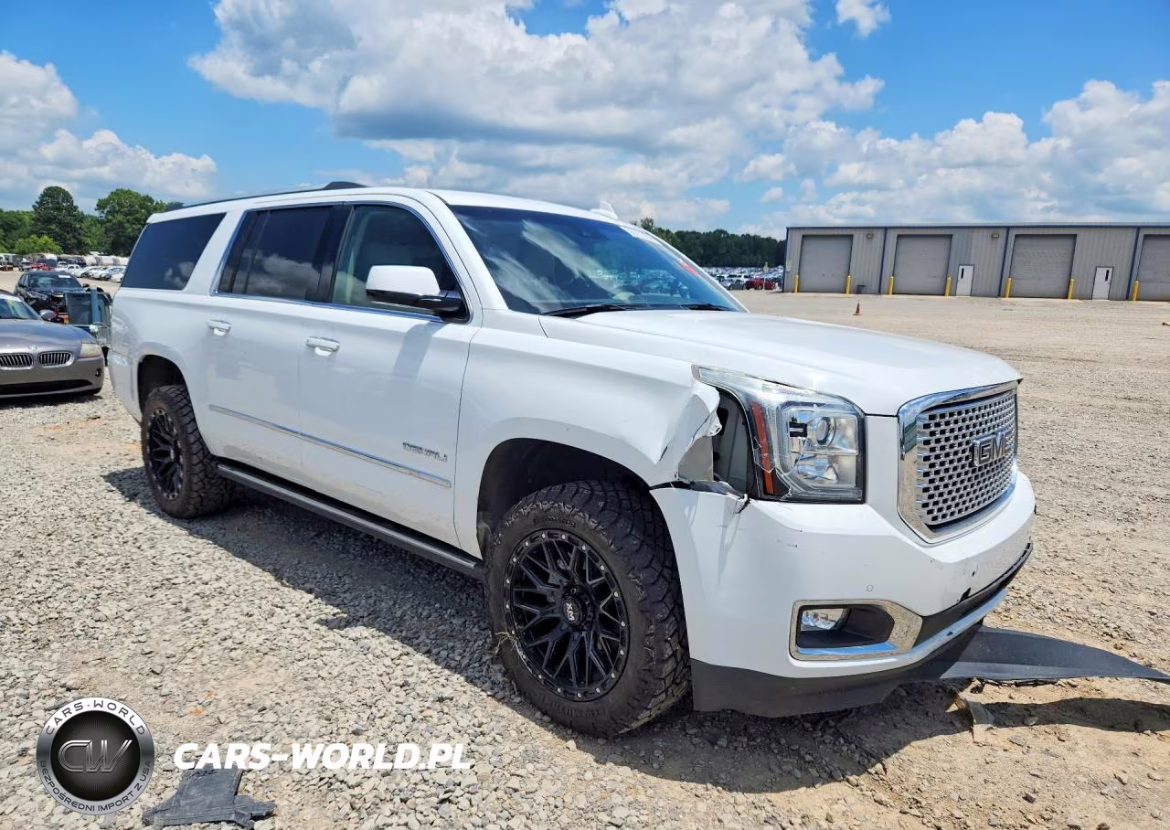 2016 GMC Yukon Xl Denali VIN:1GKS2HKJ5GR249847 - 4