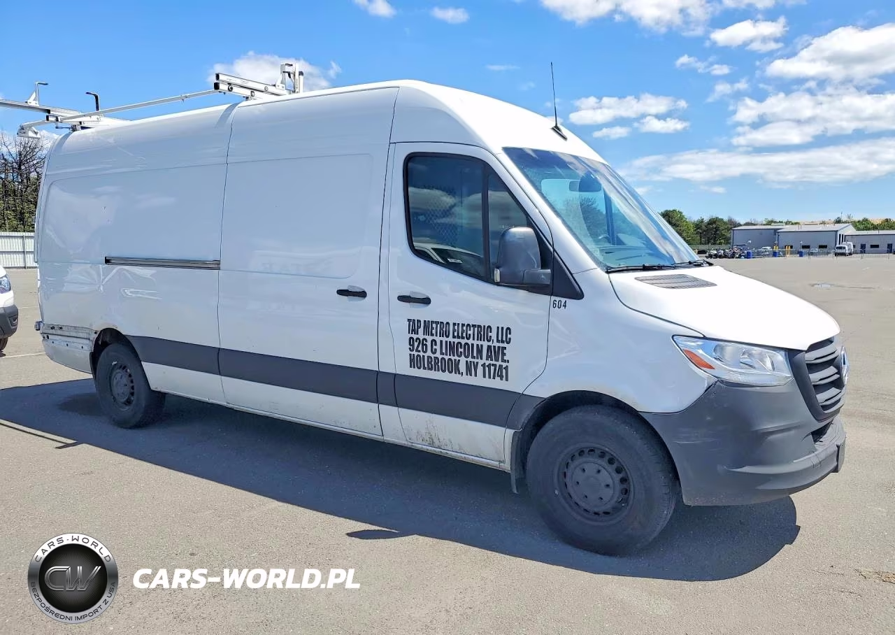 2025 Mercedes Benz Sprinter 2500 Delivery Van VIN:W1Y4KCHY3ST216817 - 4