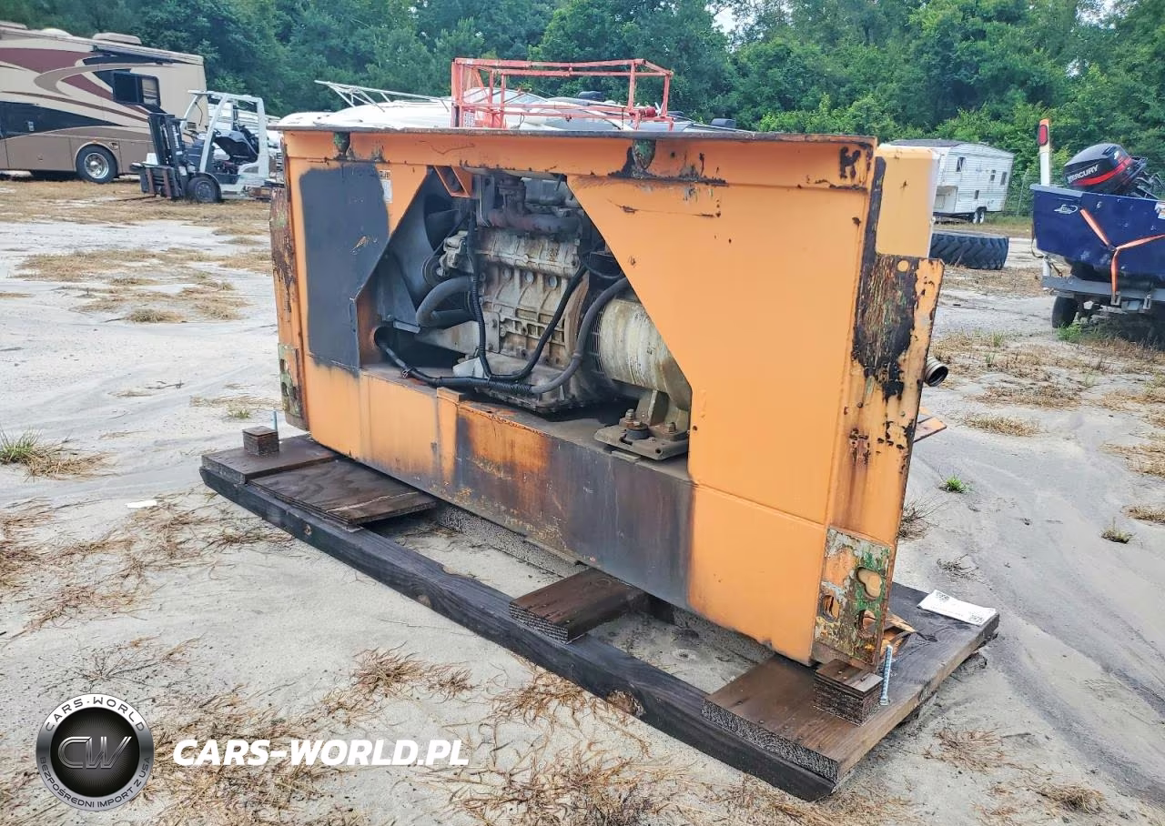 2014 Carrier 69Rg15-2221-2 - Generator Set VIN:FCB80001623 - 2