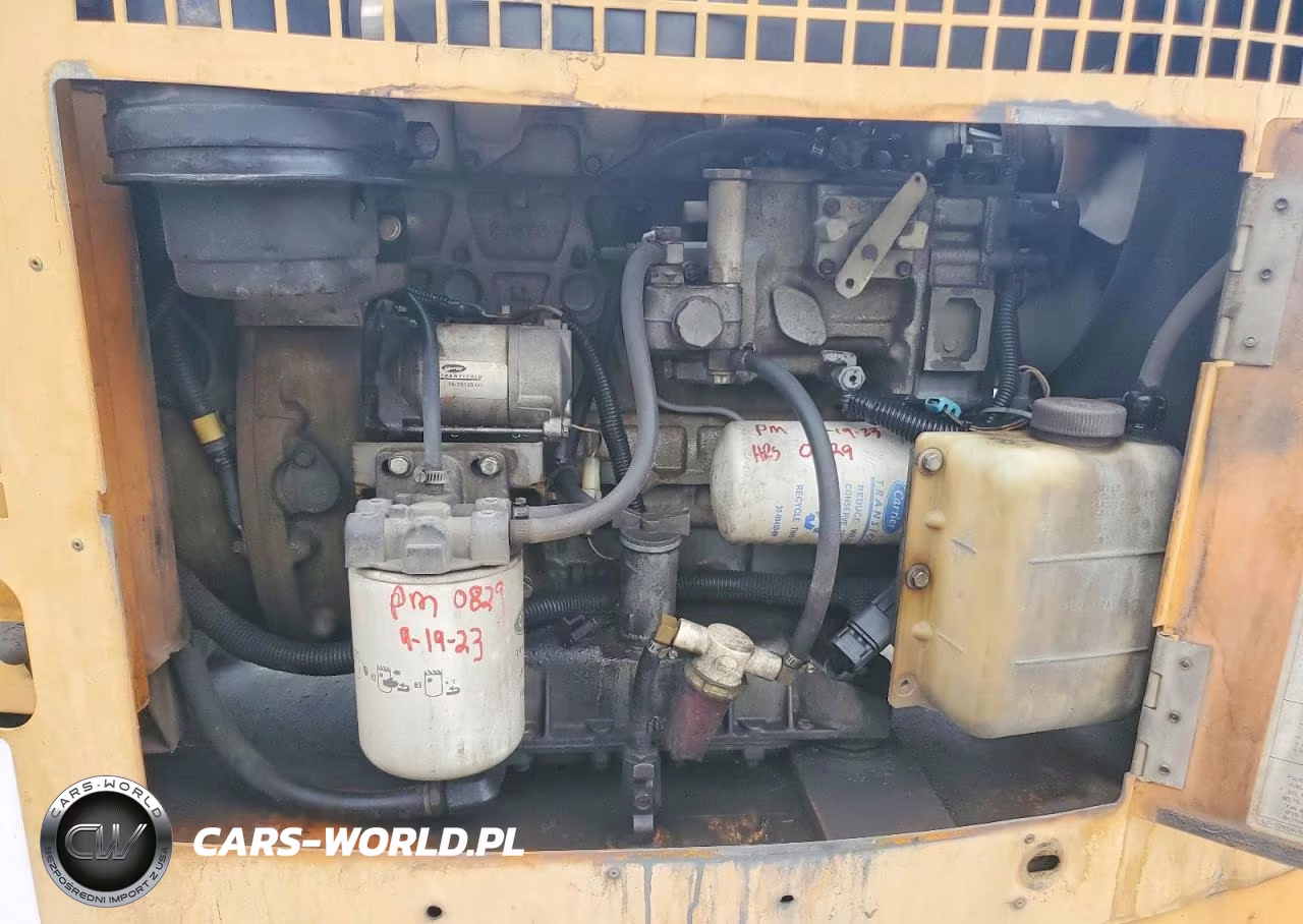 2014 Carrier 69Rg15-2221-2 - Generator Set VIN:FCB80001623 - 7