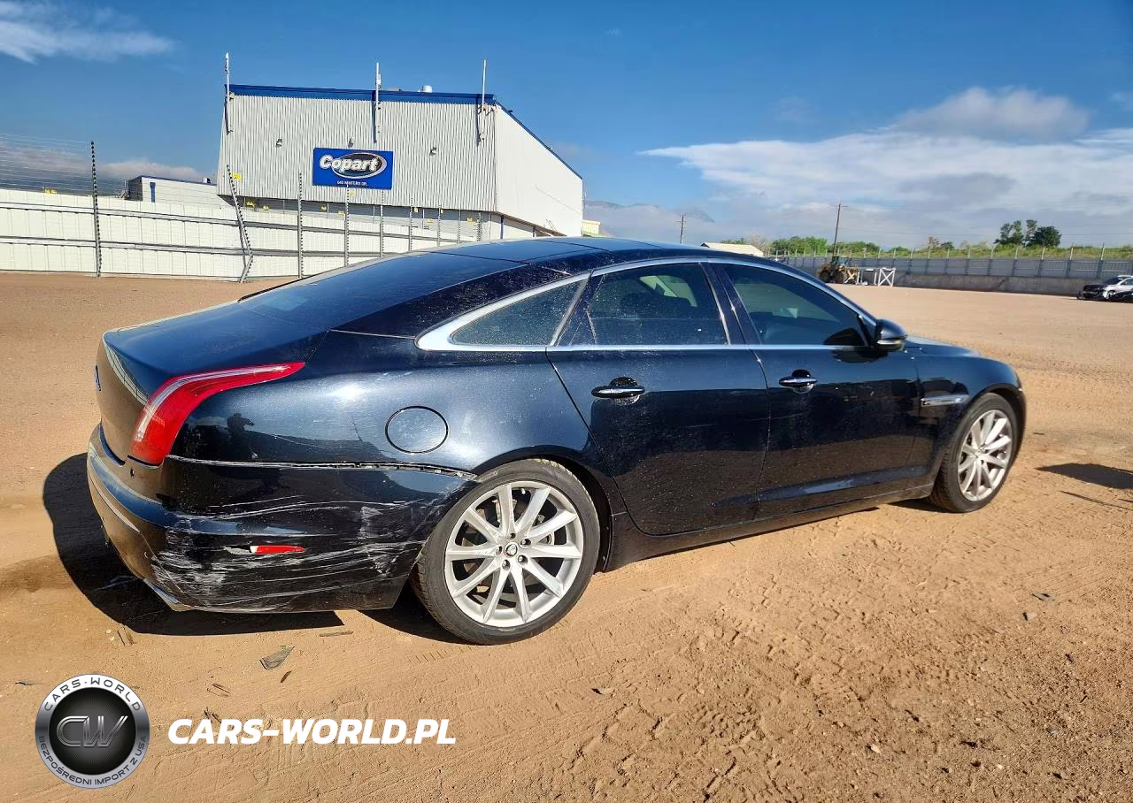 2012 Jaguar Xj VIN:SAJWA1CB5CLV27305 - 3
