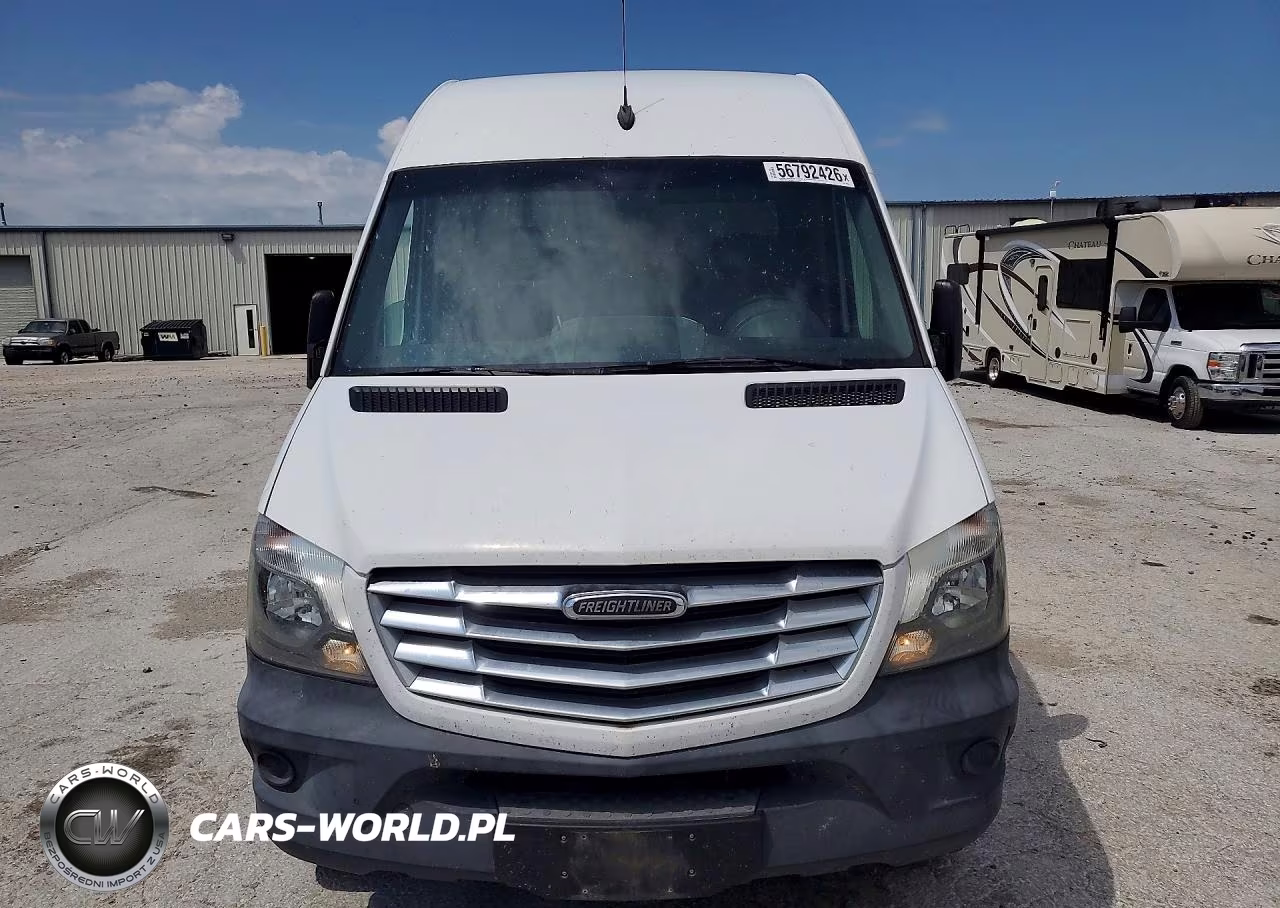 2017 Freightliner Sprinter 2500 Delivery Van VIN:WDYPE8CD5HP520568 - 5