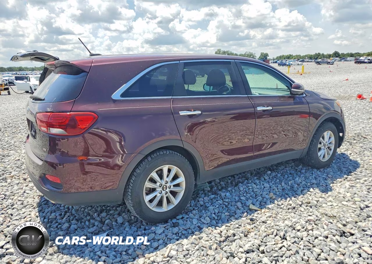 2020 Kia Sorento Lx VIN:5XYPG4A32LG625766 - 3