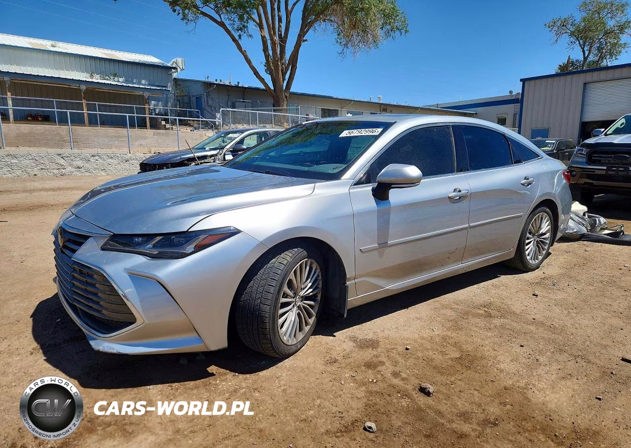 2019 Toyota Avalon Limited – zdjęcie 1 z 12