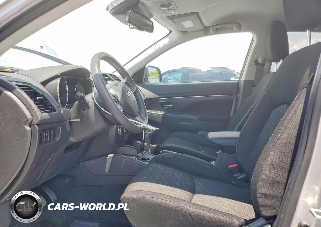 2026 Mitsubishi Outlander Sport S VIN:JA4ARUAU8TU009829 - 7