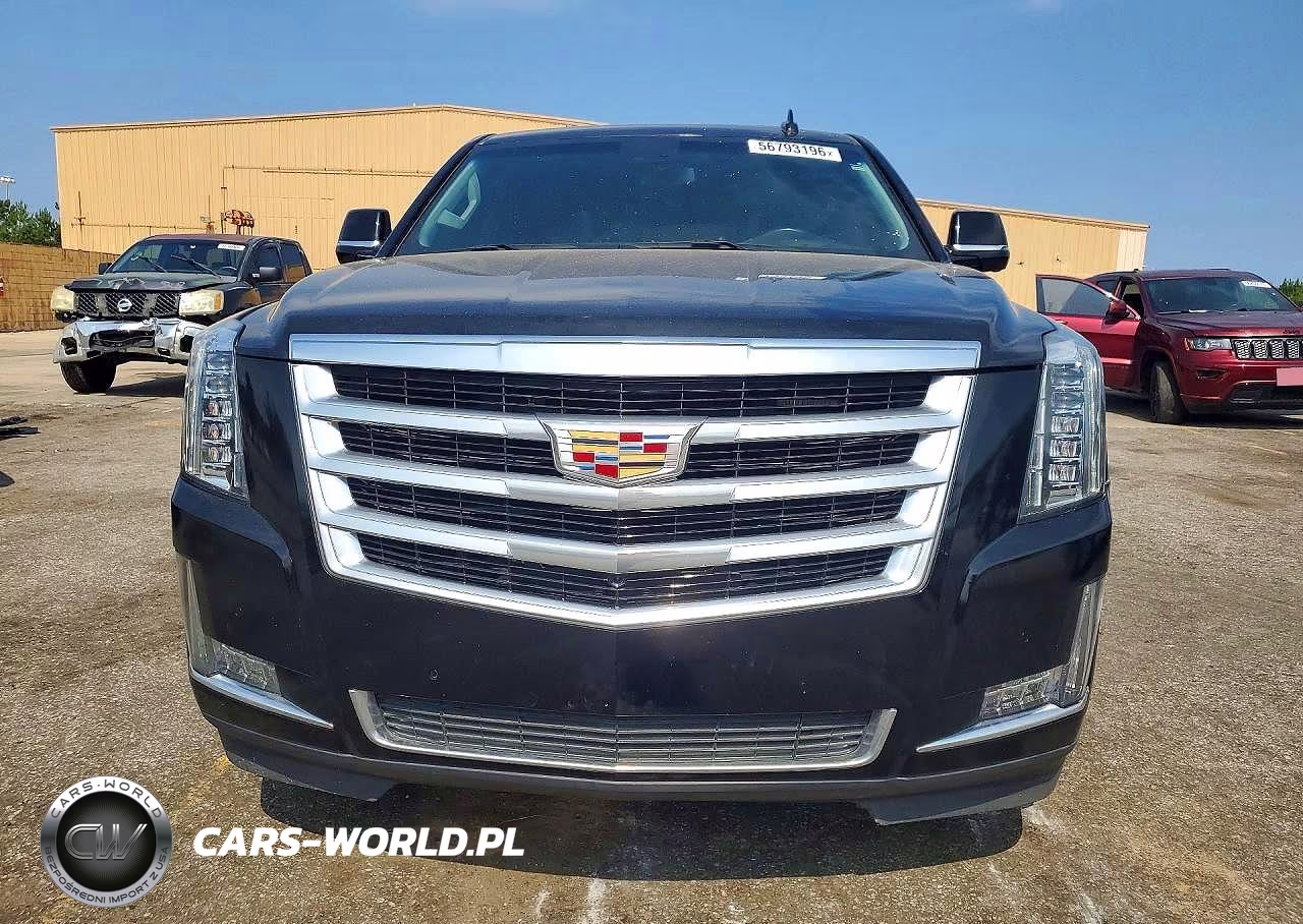 2018 Cadillac Escalade Luxury VIN:1GYS3BKJ2JR104451 - 5