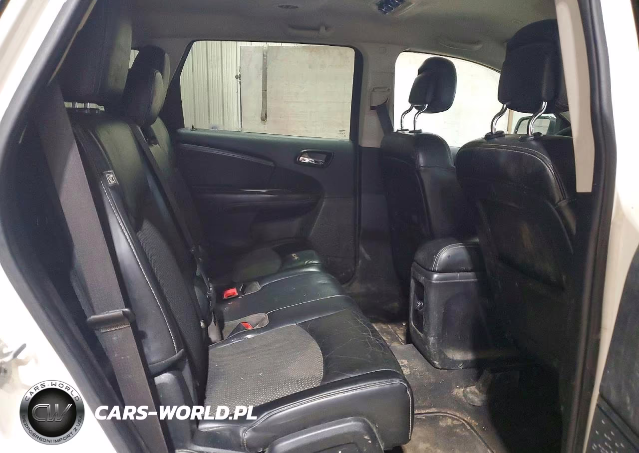 2018 Dodge Journey Crossroad VIN:3C4PDCGG6JT156815 - 11