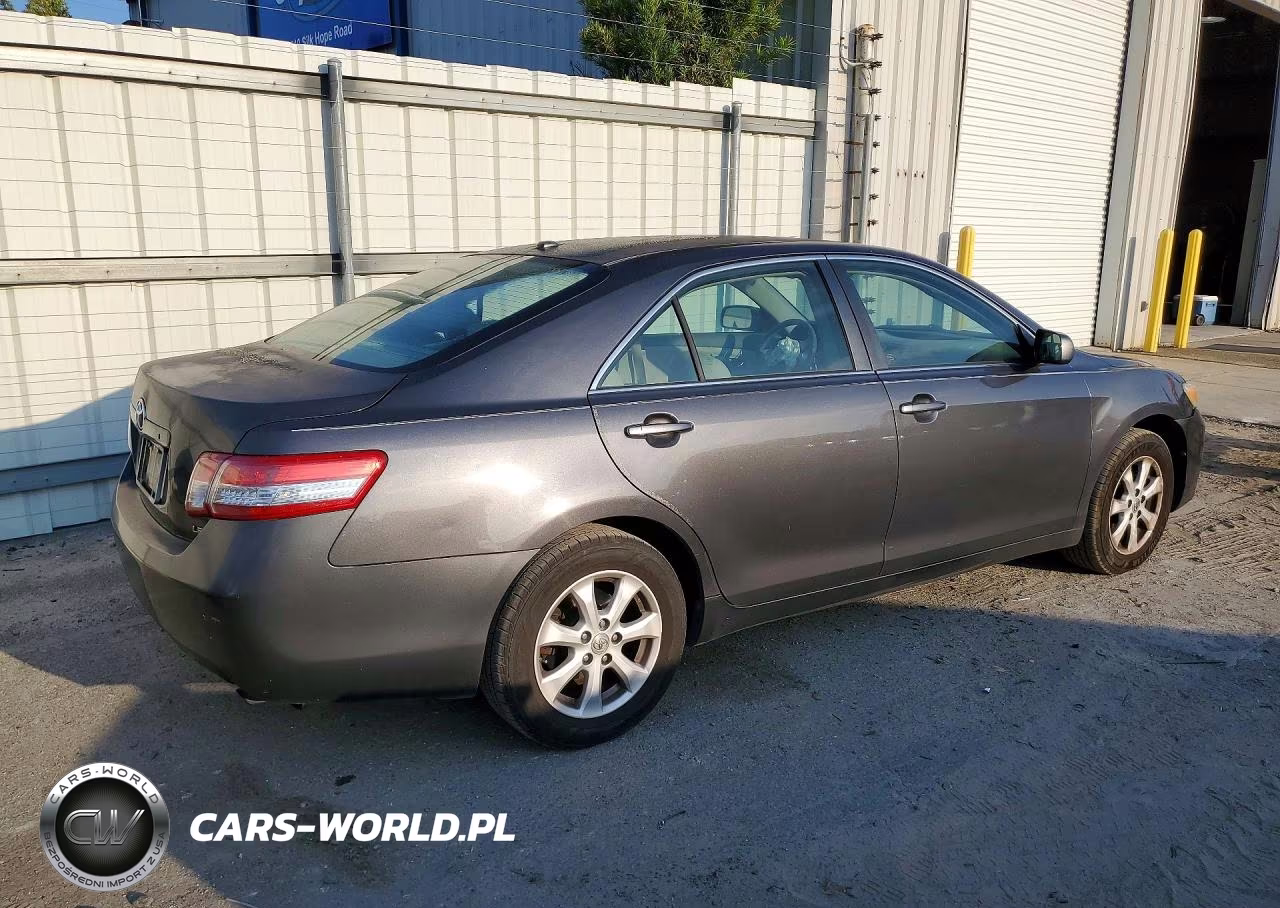 2011 Toyota Camry Le VIN:4T1BF3EK7BU183293 - 3