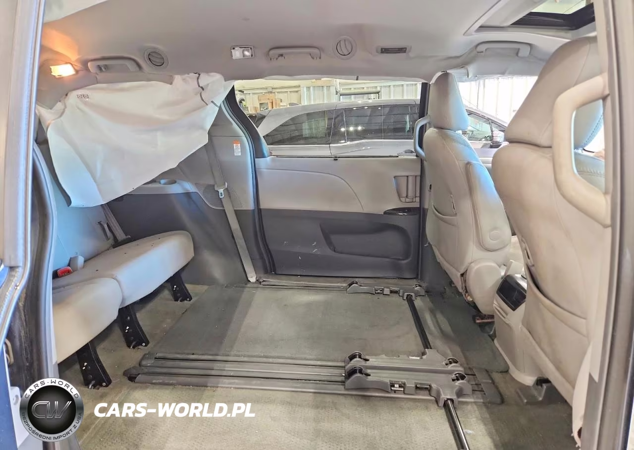 2016 Toyota Sienna Xle 8-Passenger VIN:5TDYK3DCXGS725325 - 11