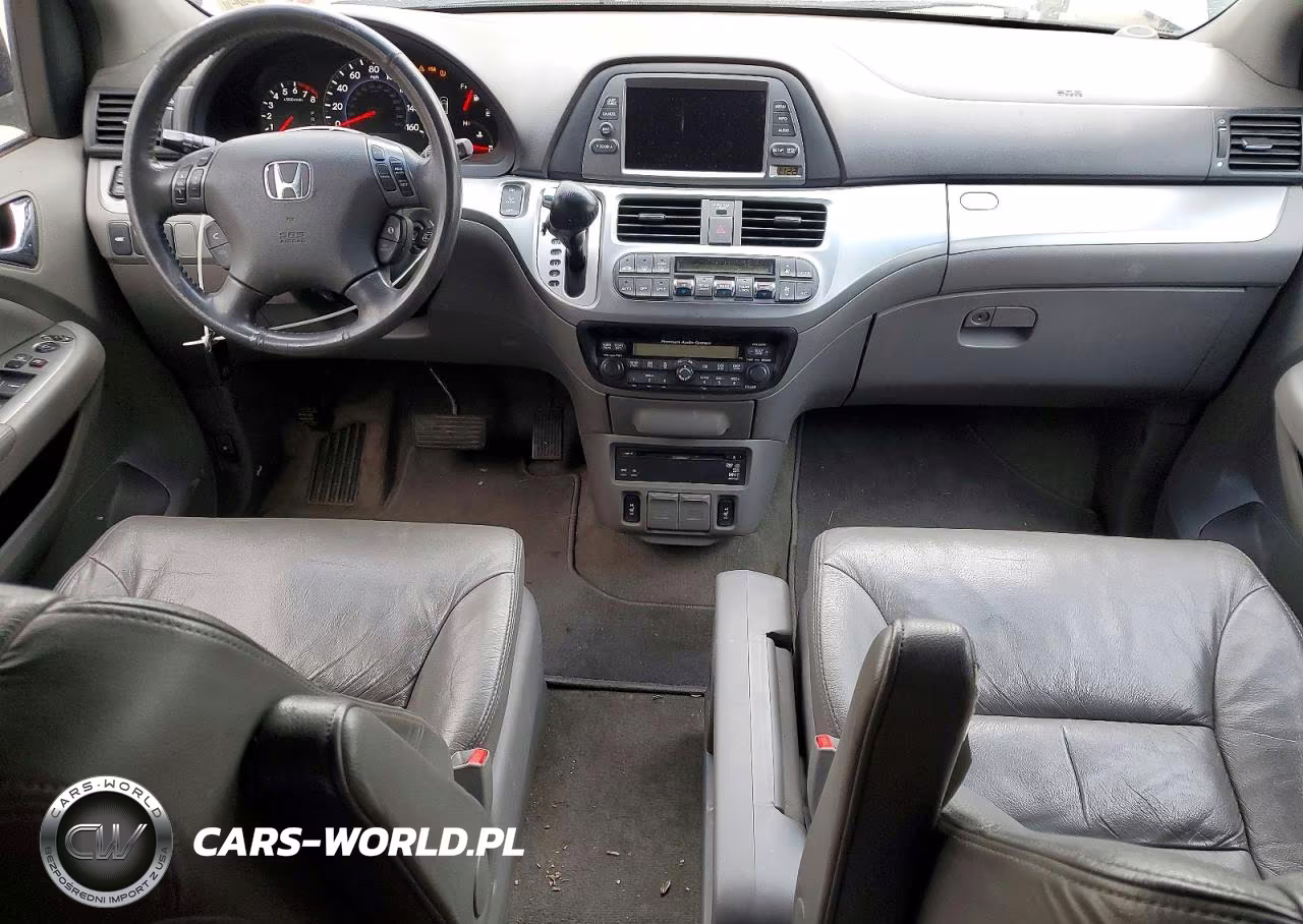 2010 Honda Odyssey Touring VIN:5FNRL3H95AB018905 - 8