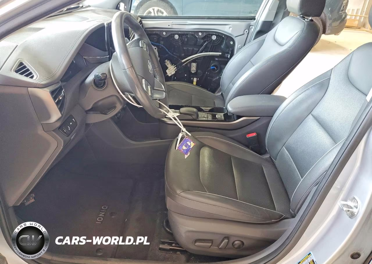 2020 Hyundai Ioniq Limited VIN:KMHC85LJ8LU076629 - 7
