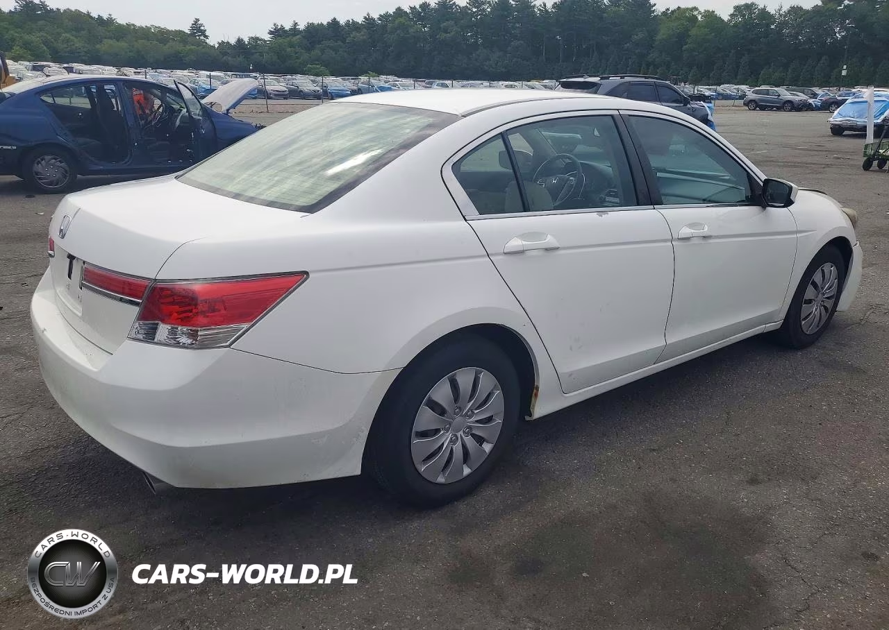 2012 Honda Accord Lx VIN:1HGCP2F39CA061904 - 3