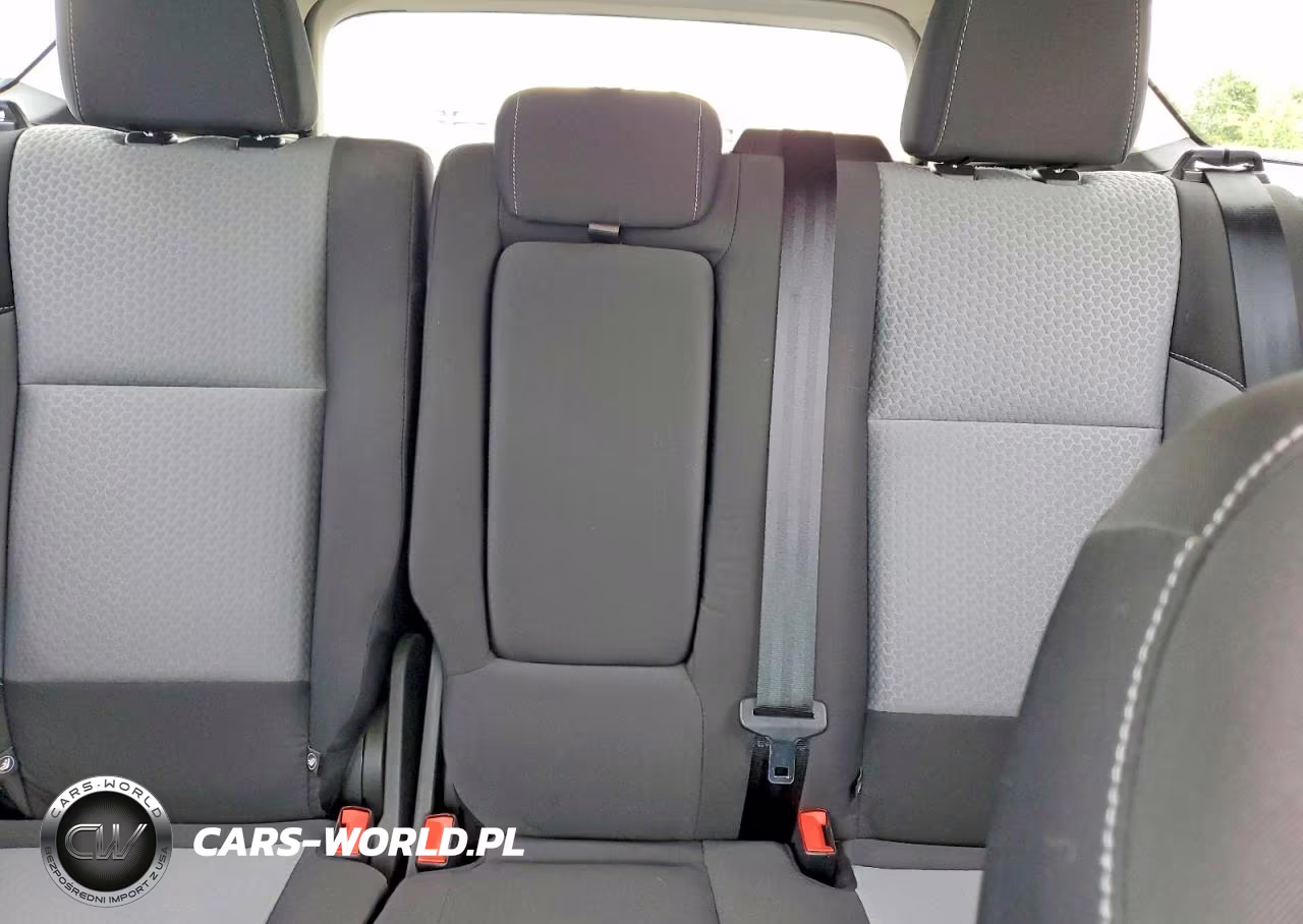 2018 Ford Escape Se VIN:1FMCU0GDXJUB23661 - 10