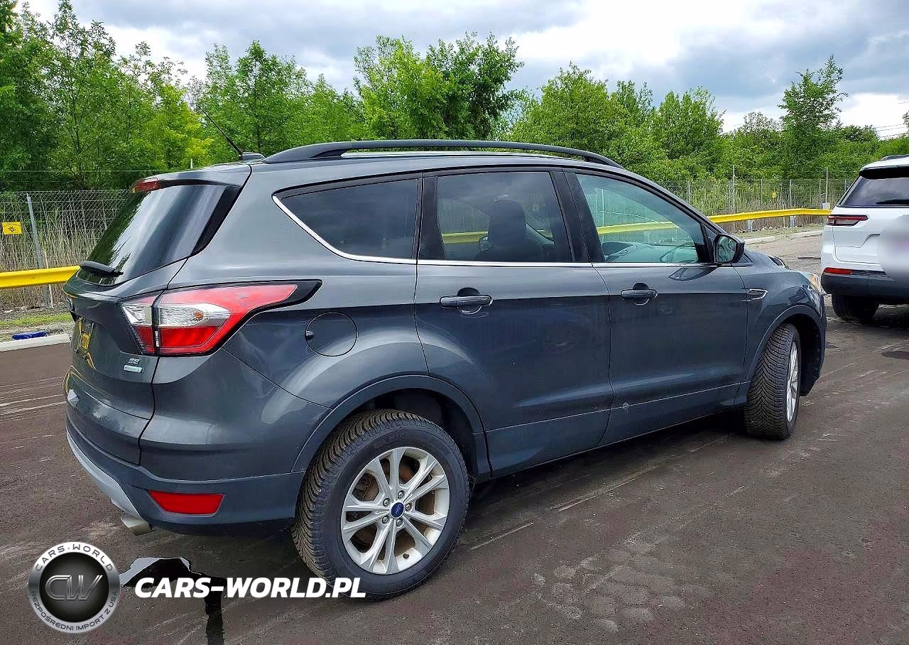 2018 Ford Escape Se VIN:1FMCU0GDXJUB23661 - 3
