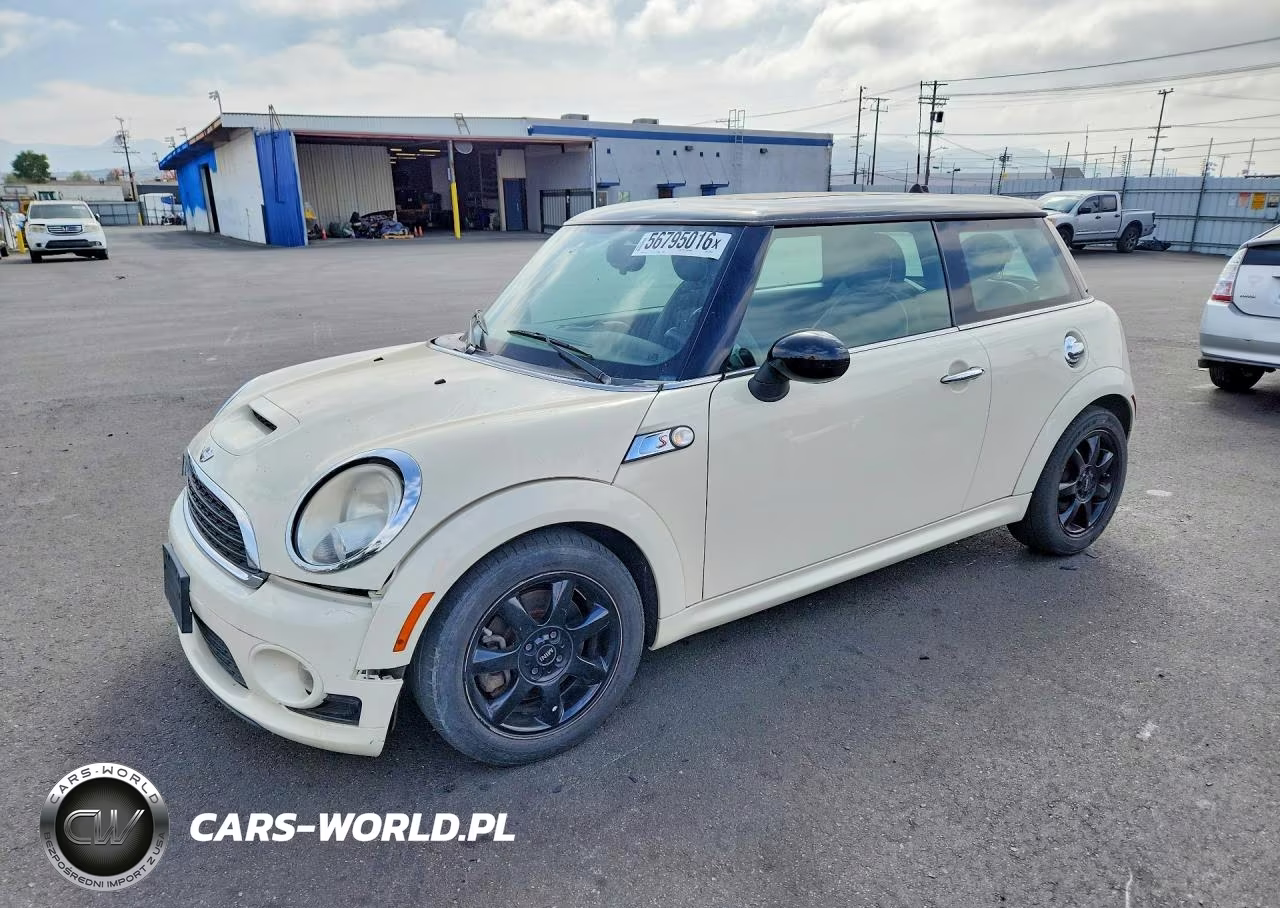 2010 Mini Cooper S – zdjęcie 1 z 12