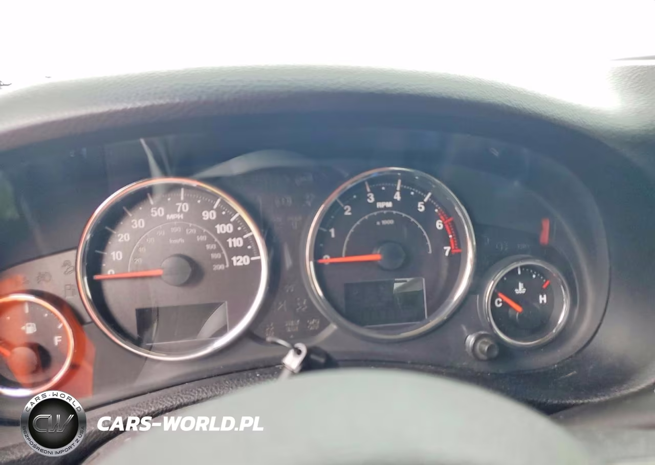 2011 Jeep Wrangler Sahara VIN:1J4AA5D19BL565988 - 9