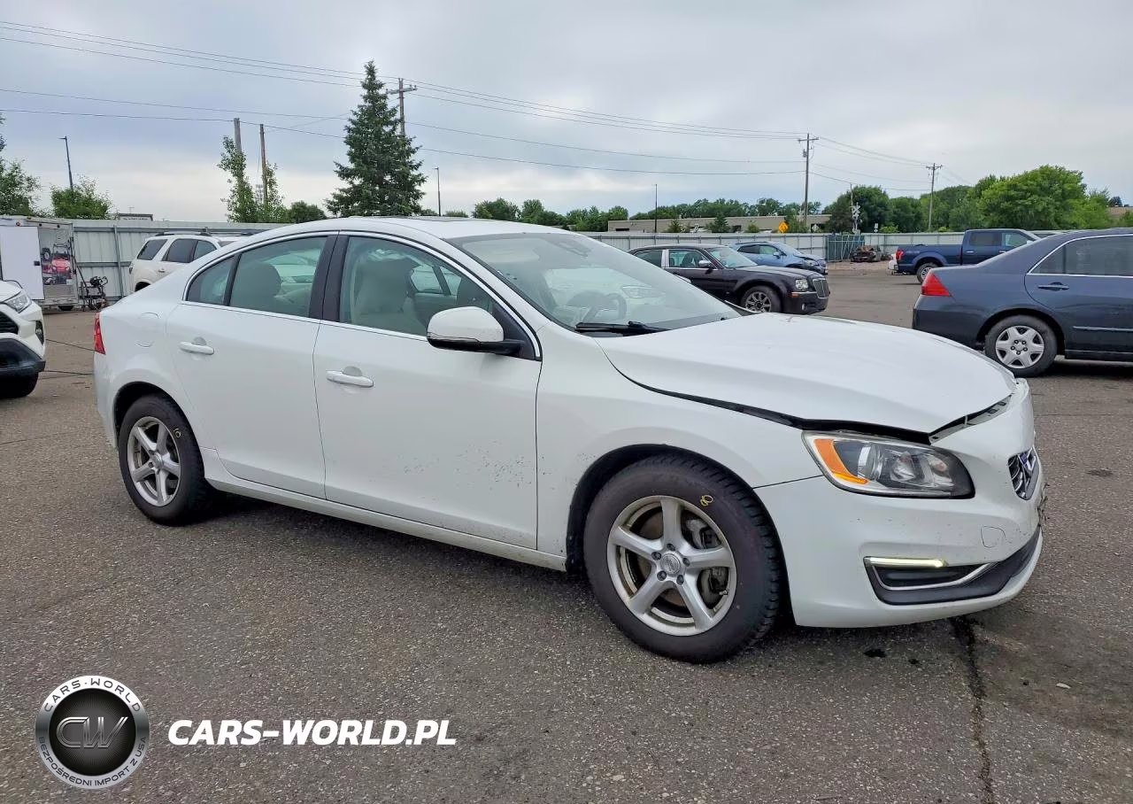 2015 Volvo S60 Premier VIN:YV1612TB5F2316095 - 4