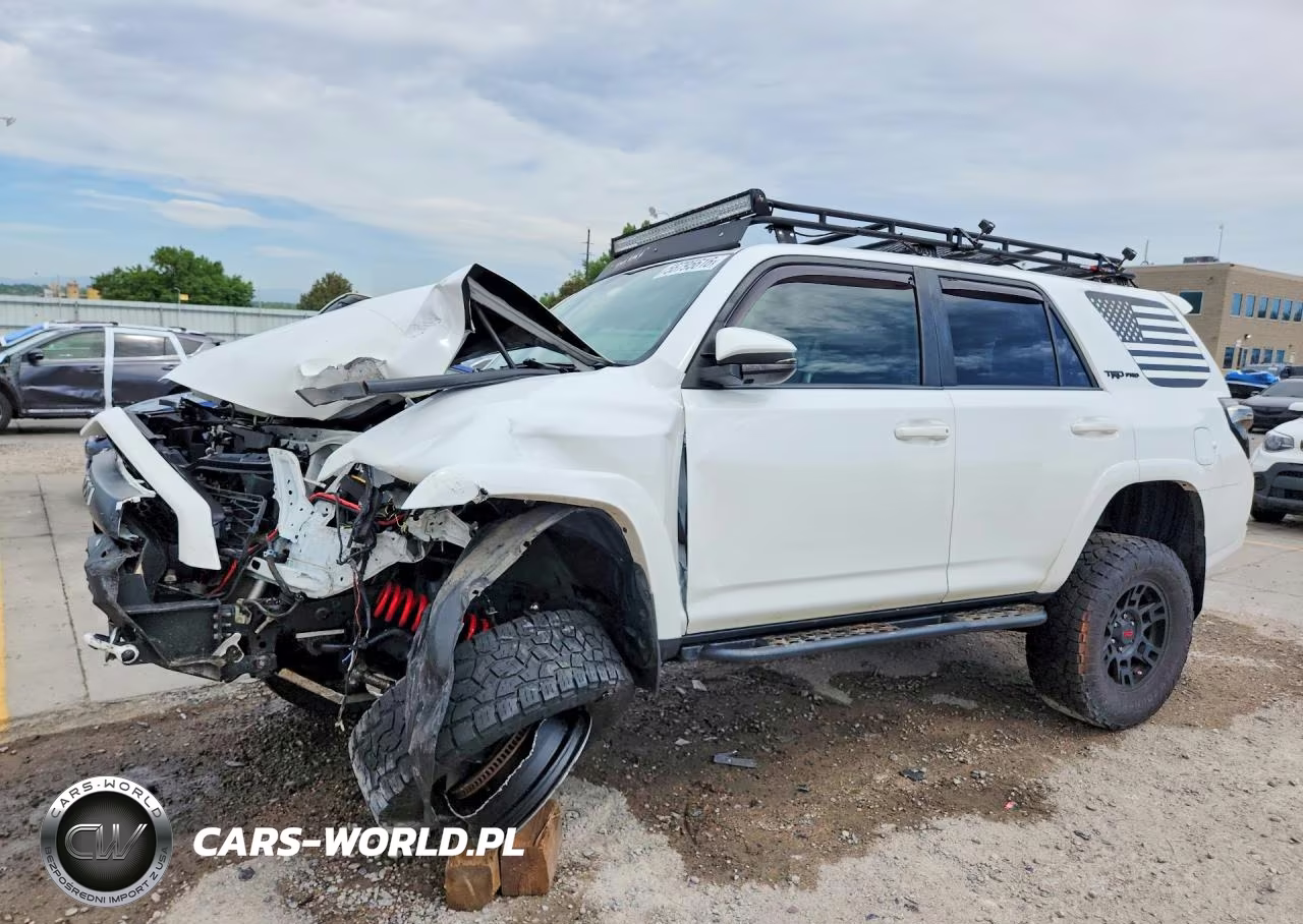2016 Toyota 4Runner Trail Premium – zdjęcie 1 z 13