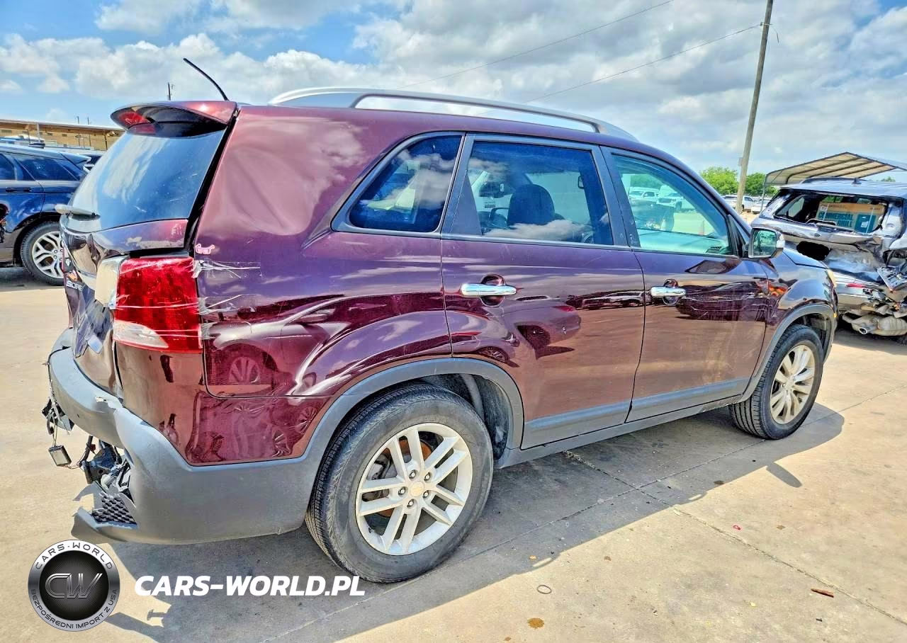 2011 Kia Sorento Ex VIN:5XYKU4A28BG024810 - 3