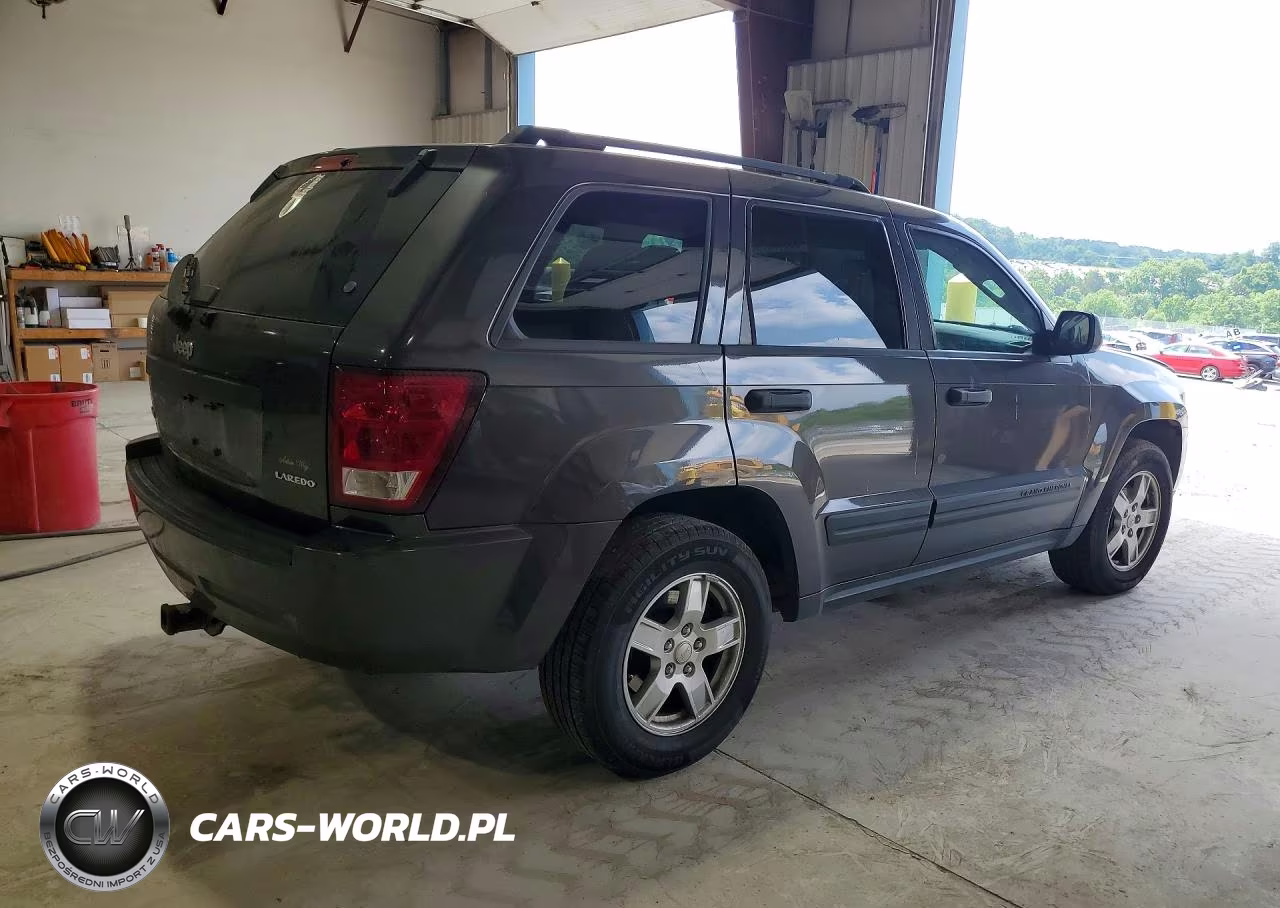 2005 Jeep Grand Cherokee Laredo VIN:1J4GR48K95C538035 - 3