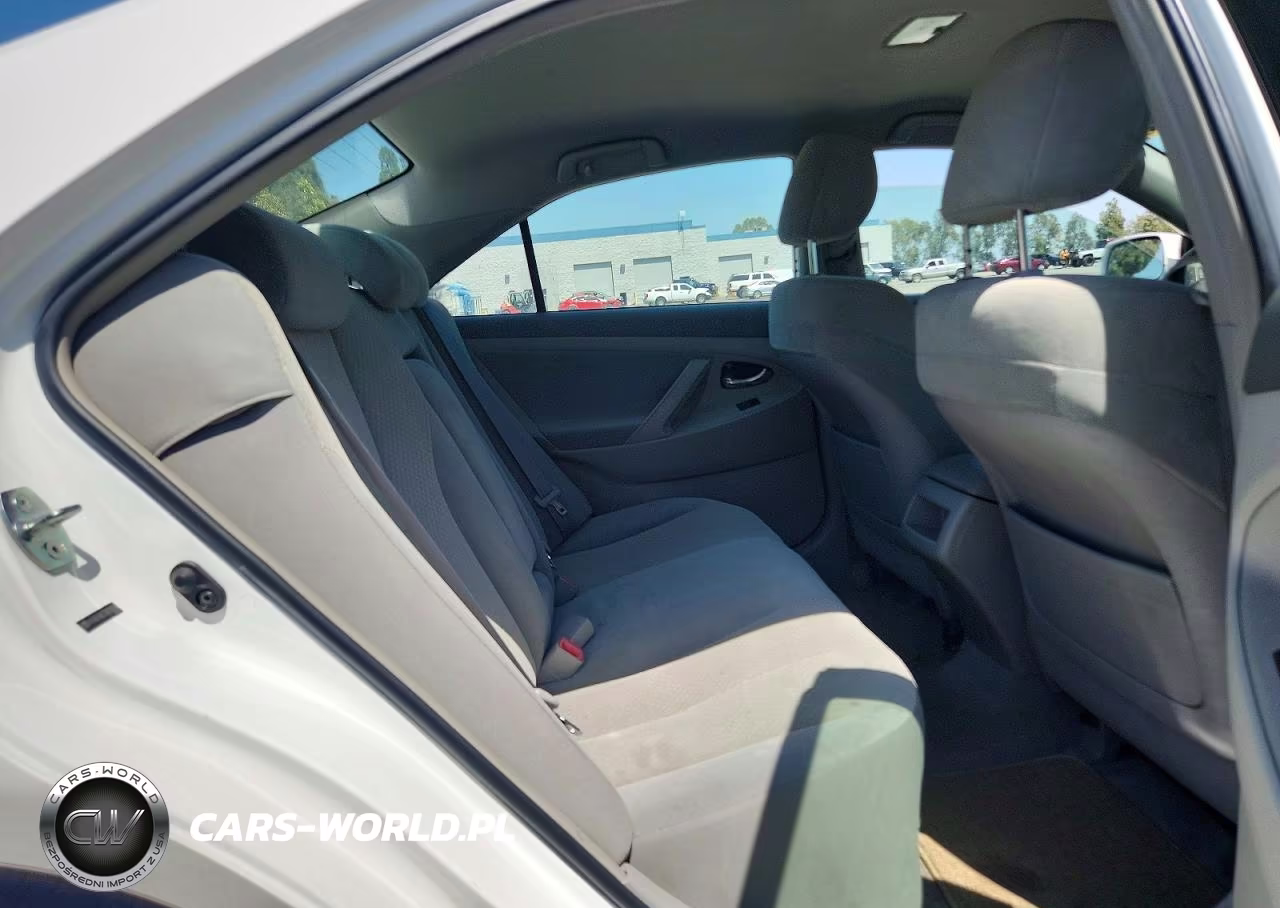 2007 Toyota Camry Ce VIN:4T4BE46K57R010506 - 10