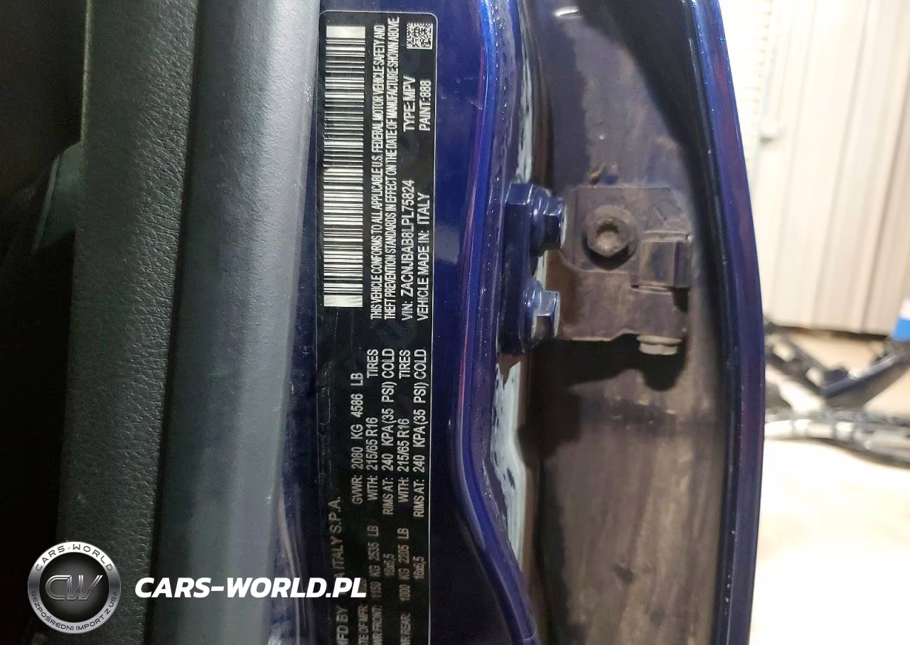 2020 Jeep Renegade Sport VIN:ZACNJBAB8LPL75824 - 13