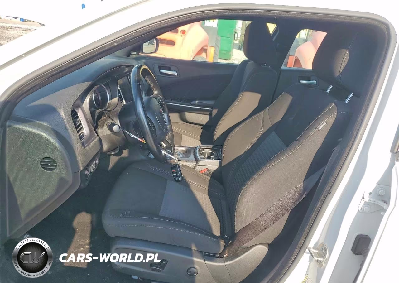 2023 Dodge Charger Sxt VIN:2C3CDXBGXPH587600 - 7