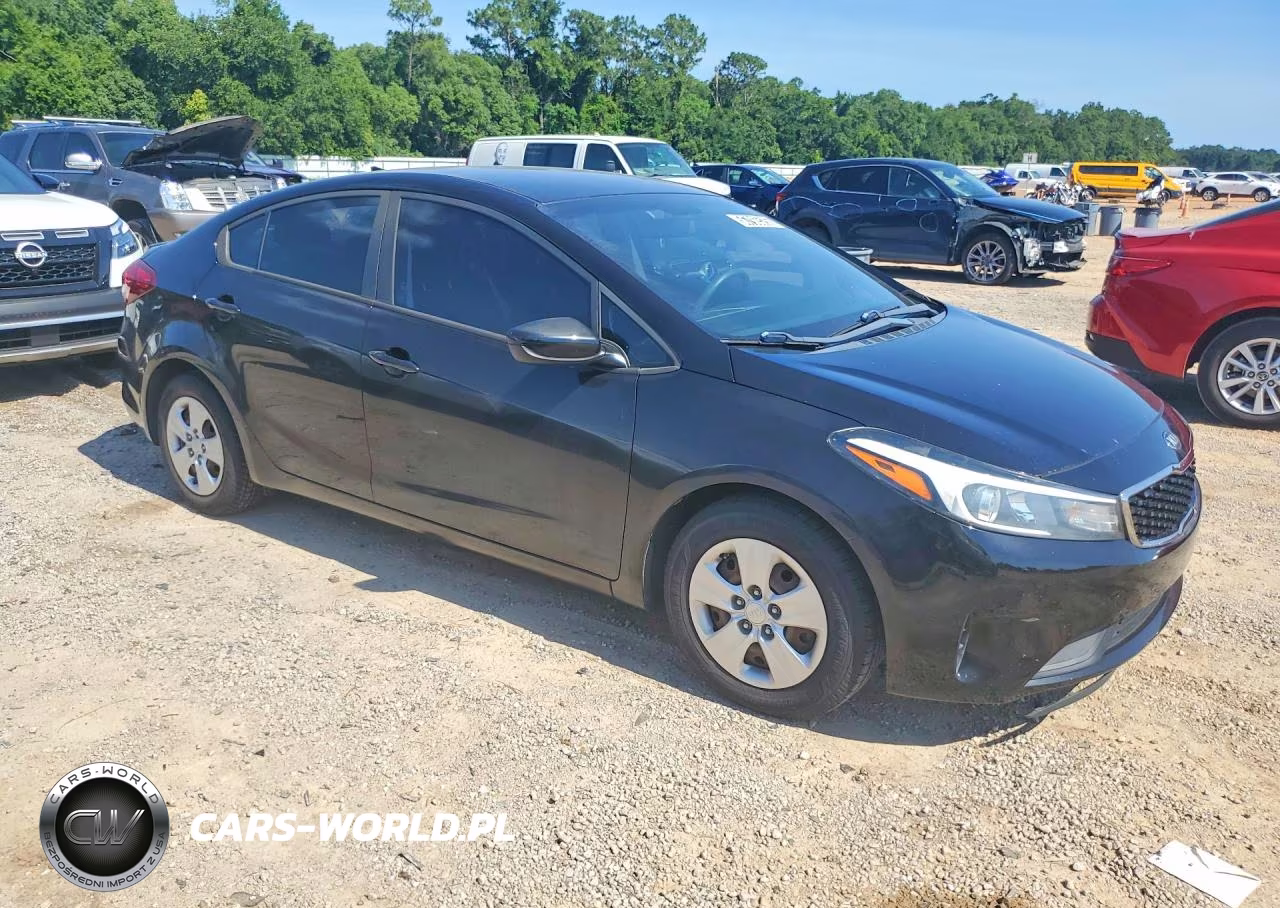 2018 Kia Forte Lx VIN:3KPFL4A78JE234240 - 4