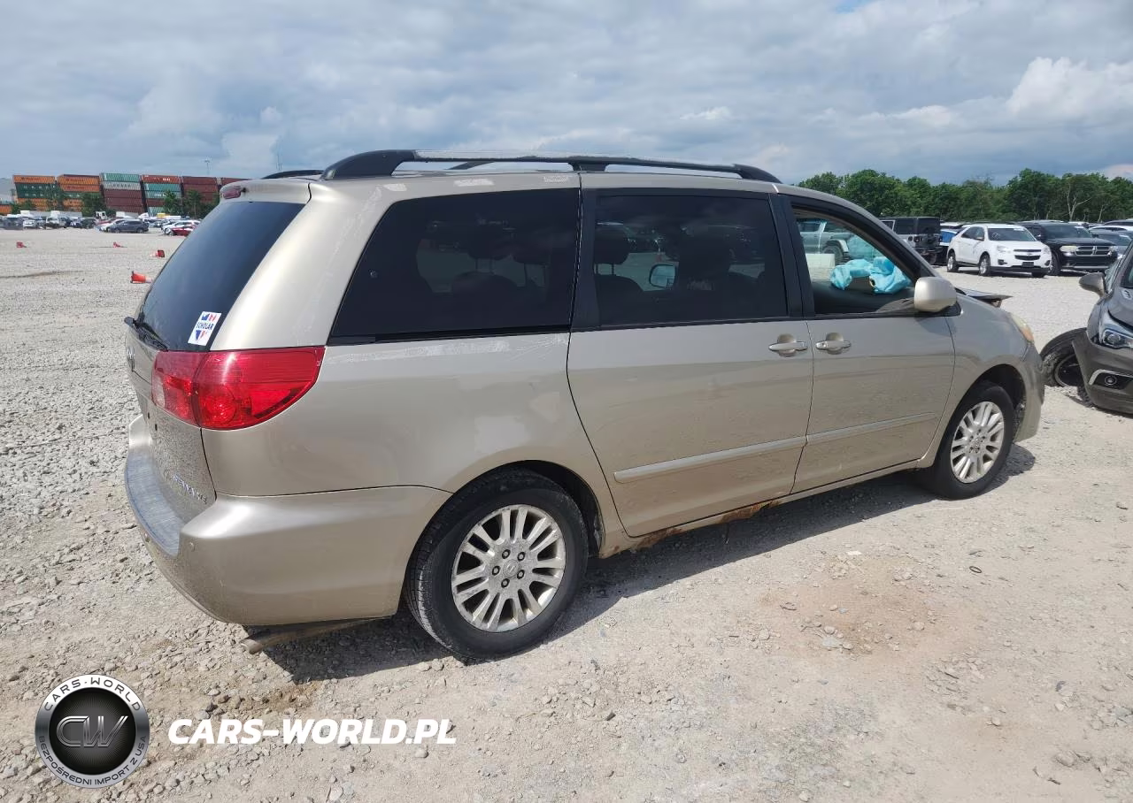 2007 Toyota Sieanna VIN:5TDZK22C97S035874 - 3