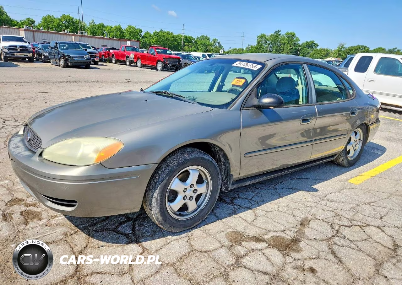 2004 Ford Taurus Se