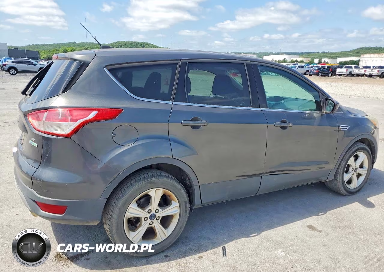 2015 Ford Escape Se VIN:1FMCU0G9XFUA44980 - 3