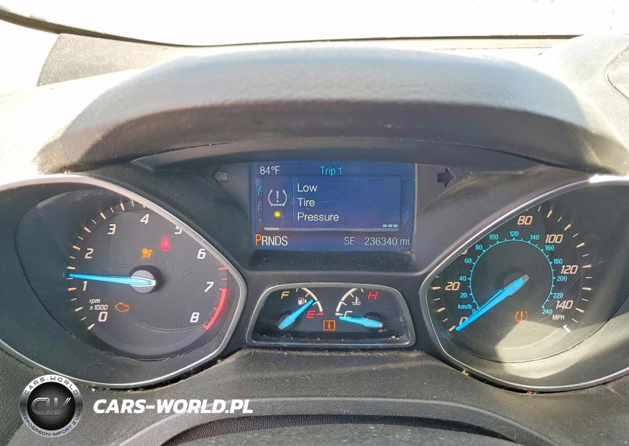 2015 Ford Escape Se VIN:1FMCU0G9XFUA44980 - 9