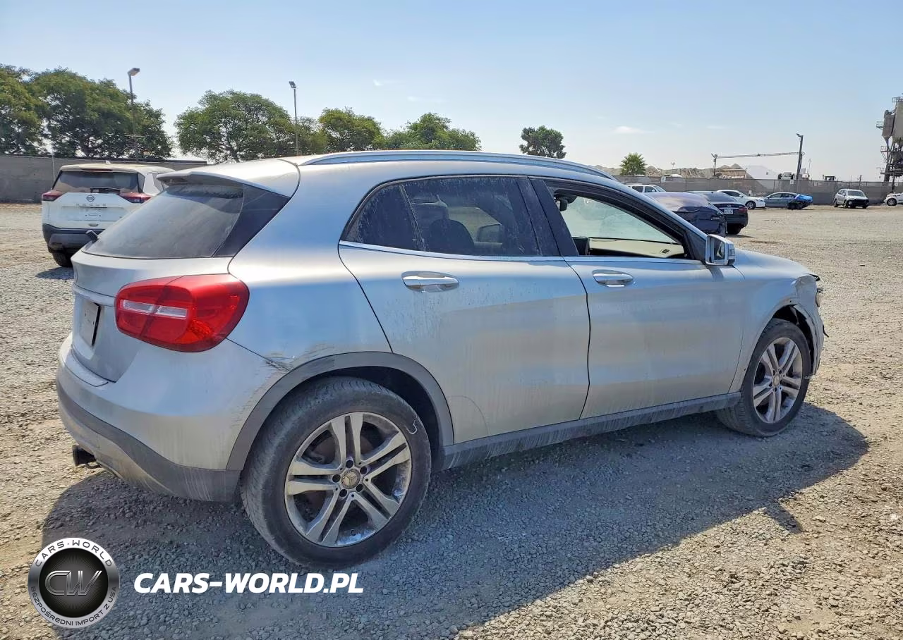 2015 Mercedes-Benz Gla 250 4Matic VIN:WDCTG4GB7FJ053637 - 3