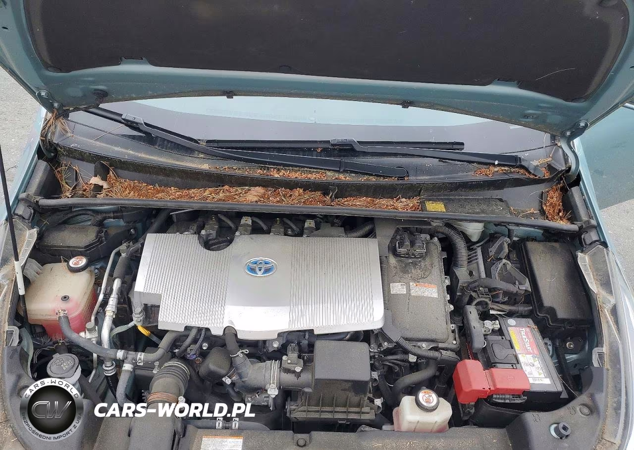 2017 Toyota Prius Two VIN:JTDKBRFUXH3025046 - 11