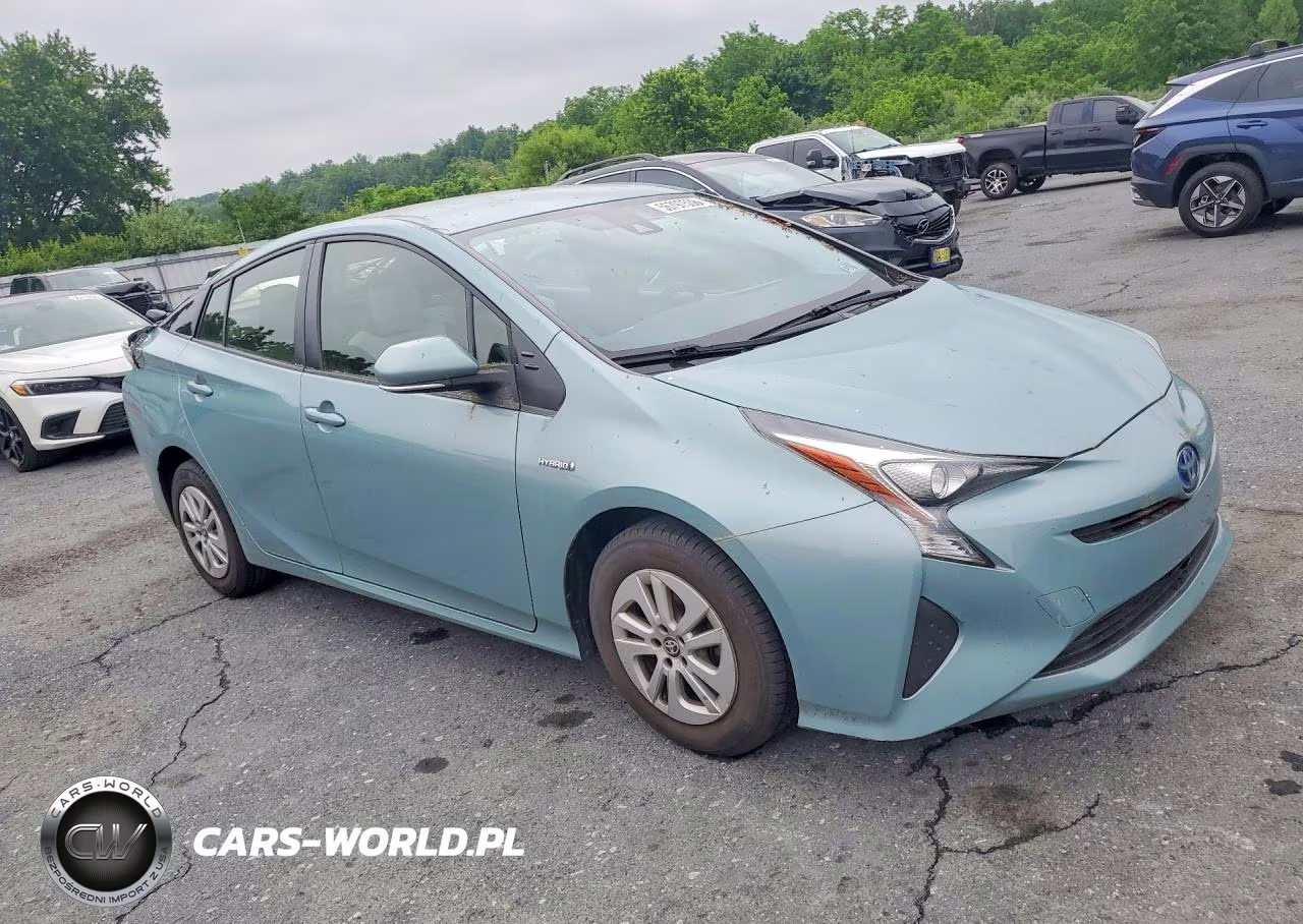 2017 Toyota Prius Two VIN:JTDKBRFUXH3025046 - 4