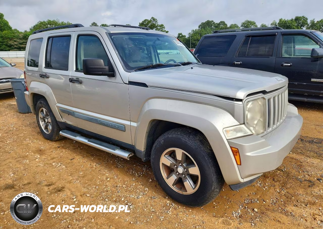 2008 Jeep Liberty Sport VIN:1J8GP28K28W194804 - 4